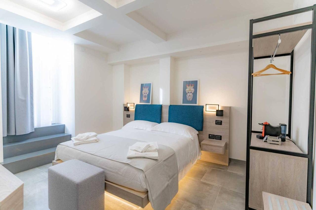 Carizza Rooms Pozzallo Exterior photo